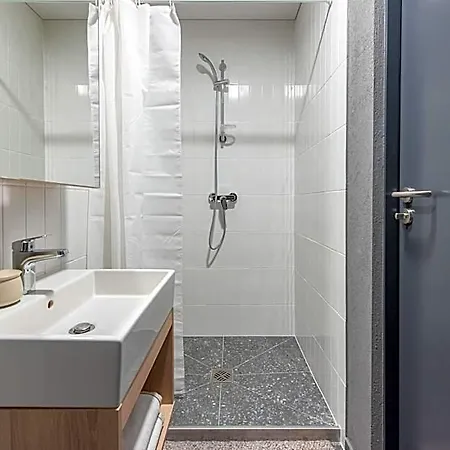 Shed Coliving * Vilnius