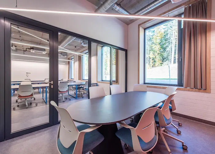 Shed Coliving Aparthotel